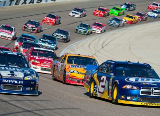 NASCAR strengthens foundations with Penn National Gaming