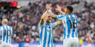 Huddersfield Town unveils Paddy Power as new shirt sponsor