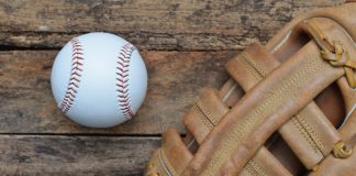 MLB commissioner hints at European expansion