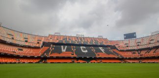 Valencia serves new food delivery app to matchday spectators