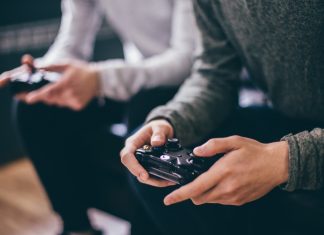 NHL and UFC renew contracts with EA Sports