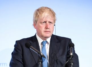 PM likely to pledge support to gambling shirt sponsorship ban