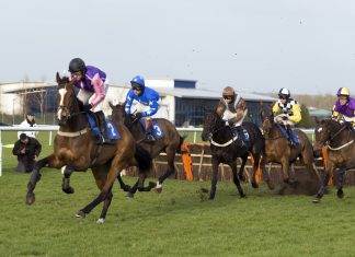 MansionBet renews commitment to British horse racing