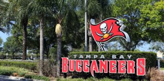 Tampa Bay Buccaneers selects Little Caesars as new pizza partner