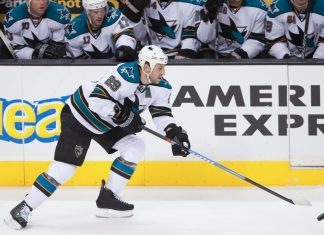 NHL to review TV broadcasting deals in revenue search