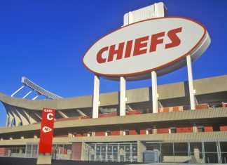 Kansas City Chiefs lands first naming rights agreement