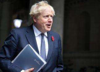 Boris Johnson backs UK and Ireland’s 2030 World Cup bid