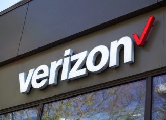 Verizon teams with Oak View Group for in-stadium solutions