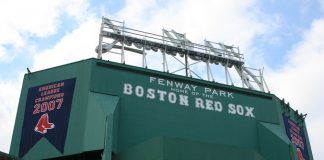 DraftKings becomes Boston Red Sox DFS provider
