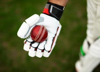 Glazers show interest in IPL cricket team purchase