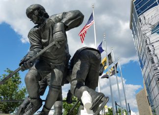 Fenway reaches Pittsburgh Penguins takeover deal