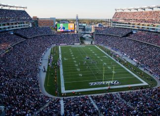 NFLPA, Draftkings and OneTeam together bring gamified NFTs