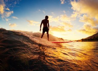 World Surf League rides Foxtel coverage deal into 2022