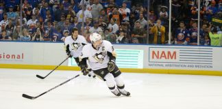 Penguins partner Highmark under new jersey advertising programme