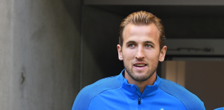Harry Kane extends Leyton Orient deal to promote mental health charity