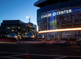 Warriors offer in-arena food and drink orders with DoorDash