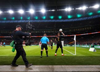 EFL in talks over booting 3pm Saturday television blackout