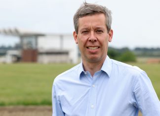 Saumarez Smith to continue leading UK racing’s long-term strategy Saumarez Smith to continue leading UK racing’s long-term strategy