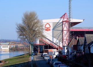 Nottingham Forest shows solidarity in UNHCR charity partnership