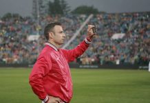 Berbatov renews as JBO ambassador in a multi-year deal