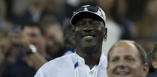 Report: Michael Jordan sells Hornets to Plotkin for $3bn