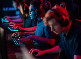 BLAST Premier expands ahead of 2024 season People playing on PC