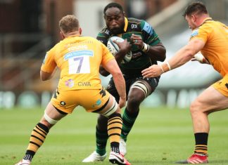 Saudi Arabia’s PIF explores Premiership Rugby investment Rugby player being tackled.