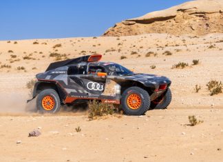 Extreme E keeps up the media pace with Canal 13 renewal The Audi RS Q E-TRON car of the Team Audi Sport is running Stage 5 of the 2022 Dakar Rally