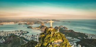 PFL to be exclusively broadcasted in Brazil by Globo in new rights deal credit: Shutterstock