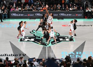 WNBA and players’ union fail to reach CBA after marathon talks Tip off at a WNBA match.