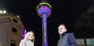 William Hill ‘gears up’ for Grand National with iconic 3D projection