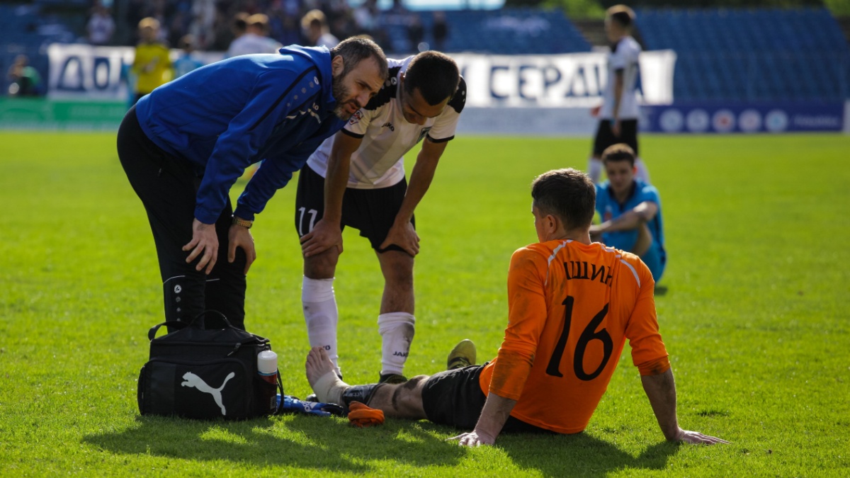 match of the national football league of Russia between the Baltika team Kaliningrad and the team Shinnik Yaroslavl at the stadium of the Baltic.