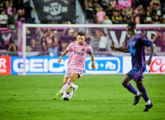 MLS experiencing record attendance & sponsorship income this season credit: Shutterstock