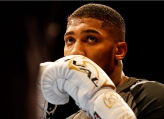 Record-breaking 96,000 expected at Joshua-Dubois showdown 03-28-2018, Cardiff, Wales, UK. Anthony Joshua MBE during the public work out ahead of his fight with New Zealand Joe Parker St Davids Hall, Cardiff.