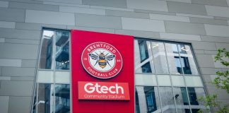 Brentford FC links with payment app Zing for multicurrency pay credit: Shutterstock