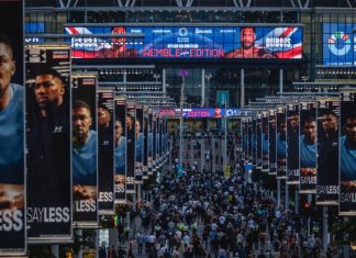 Queensbury swaps TNT for DAZN in media shakeup Queensbury swaps TNT for DAZN in media shakeup