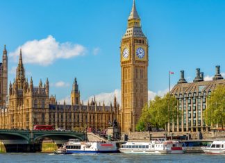Lisa Nandy pushes for action on Football Governance Bill Big Ben tower of Houses of Parliament and Westminster pier, London, UK.