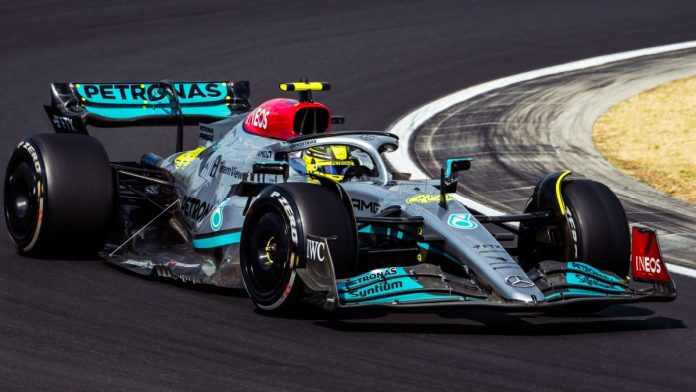 Budapest, Hungary, Hungaroring 29. JULY 2022; 44, Lewis HAMILTON, GBR, Mercedes AMG F1 Team, Mercedes-AMG F1 W13 E Performance ,Formula 1 Grand Prix of Hungary, Budapest, Hungaroring, Hungary F1 GP.
