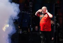 PDC explains why darts won’t follow boxing’s Middle East model Frankfurt am Main, Hesse, Germany, January 11th 2025. 5. GUDE Darts Open: Stephen Bunting aka The Bullet (Great Britain) interacts with the fans.
