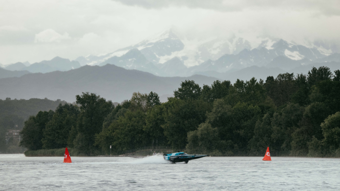 Image of an E1 Racebird racing over Lago Maggiore