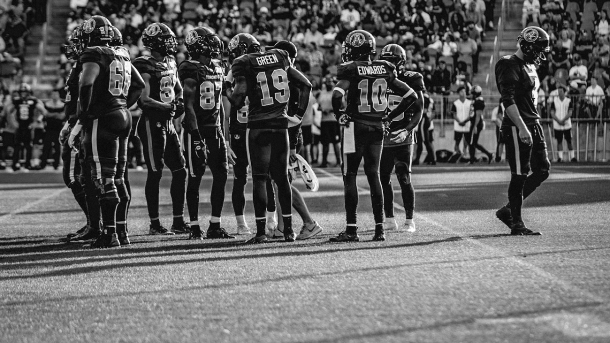 Image of a Canadian Football League Game between Winnipeg Blue Bombers at Toronto Argonauts game