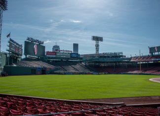 MLB divides the pie in a bid to recover from ESPN opt out MLB