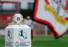 Why Frauen‑Bundesliga clubs rejected a joint DFB venture 06.12.2025, Leverkusen, Google Pixel Frauen Bundesliga, Bayer 04 Leverkusen - RB Leipzig, Germany Ein Google Pixel Frauen Bundesliga Ball liegt auf einem Podest vor dem Spiel, im Hintergrund eine Bayer 04 Leverkusen Fahne.