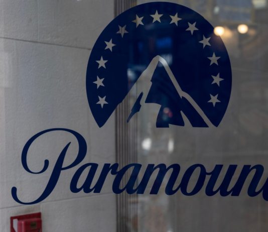 California calls off Paramount settlement meeting over leak View of entrance to Paramount office building on Times Square in New York on August 20, 2024 as Paramount Global considerate to be sold through acquisition.