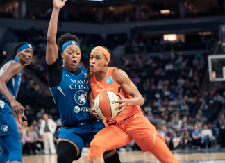 Houston set for WNBA return as Fertitta agrees Sun purchase Minnesota Lynx vs Connecticut Sun at Target Center in Minneapolis, MN on June 14 2019; the Sun won the game 85-81. Image credit: Laurie Shaull