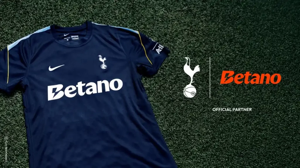 Tottenham Hotspur new training kit with Betano branding. 