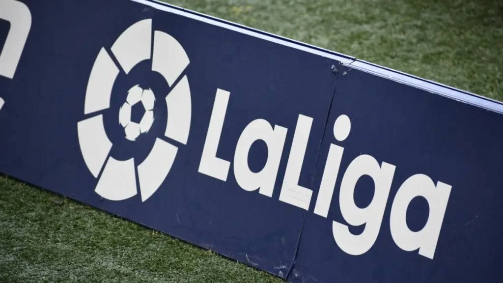  Campeonato Nacional de Liga de Primera División spanish professional soccer league official logo emblem symbol in football match field.