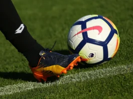 Viaplay agrees €142m sale of Dutch business to DPG Media Nike Ordem 5 ball. Football player in Puma boots shoots the Official Premier League Ball. Viaplay