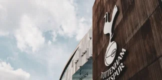 Tottenham add Betano after Aston Villa sponsorship ends Tottenham Hotspur badge.