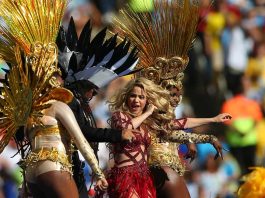 How FIFA found a loophole around World Cup final halftime rules FIFA World Cup Final half time show rule break-2-2
